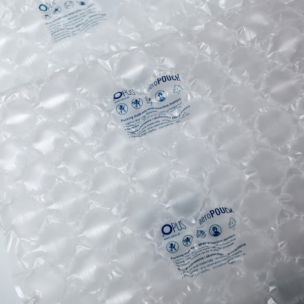 Wypełniacz foliowy Folie do wypełniaczy powietrznych aeroPOUCH - 300 m - 400 x 325 mm - mata 60 bąbli - 20 µm