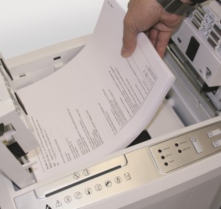 Niszczarka - Shredcat 8280 CC / 4 x 10 mm